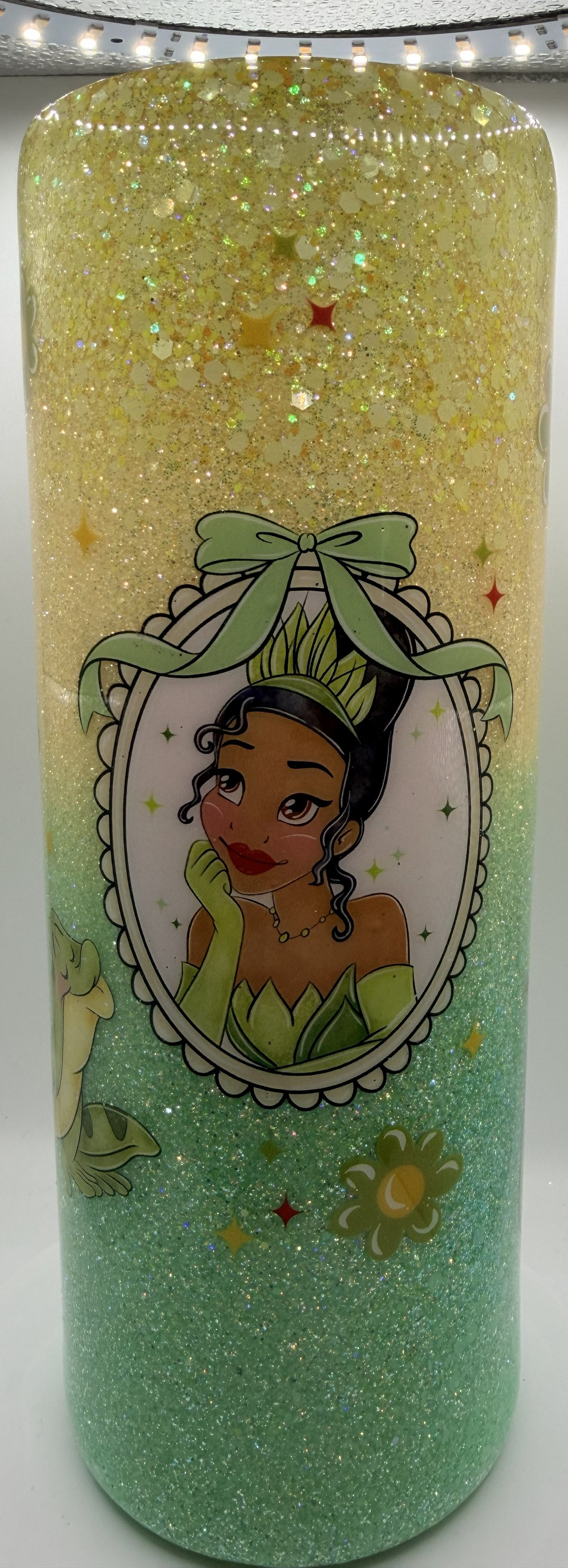 20 OZ CUSTOM EPOXY YELLOW GREEN PRINCESS & FROG